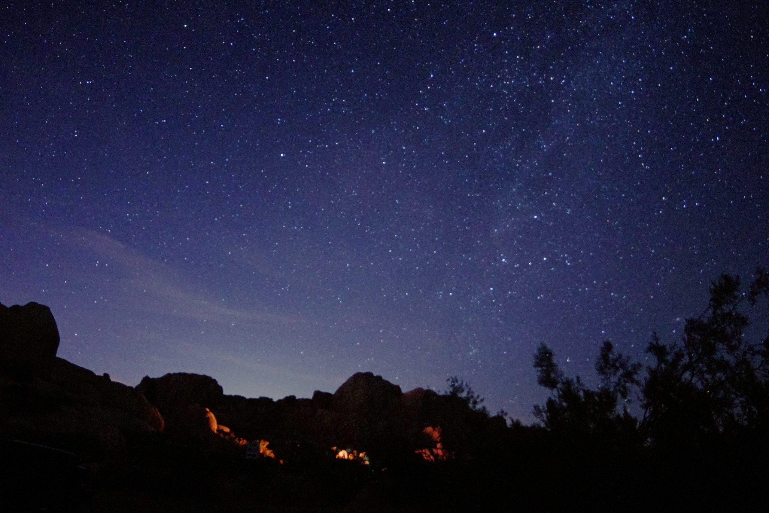 Sterne über dem Joshua Tree Nationalpark